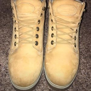 Lugz boots